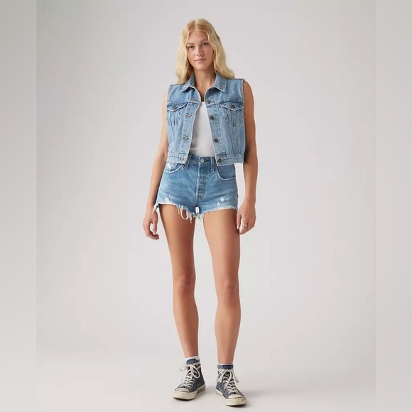 LEVI’S High Rise Original Fit Blue Jean Denim Shorts 26 - Picture 1 of 12